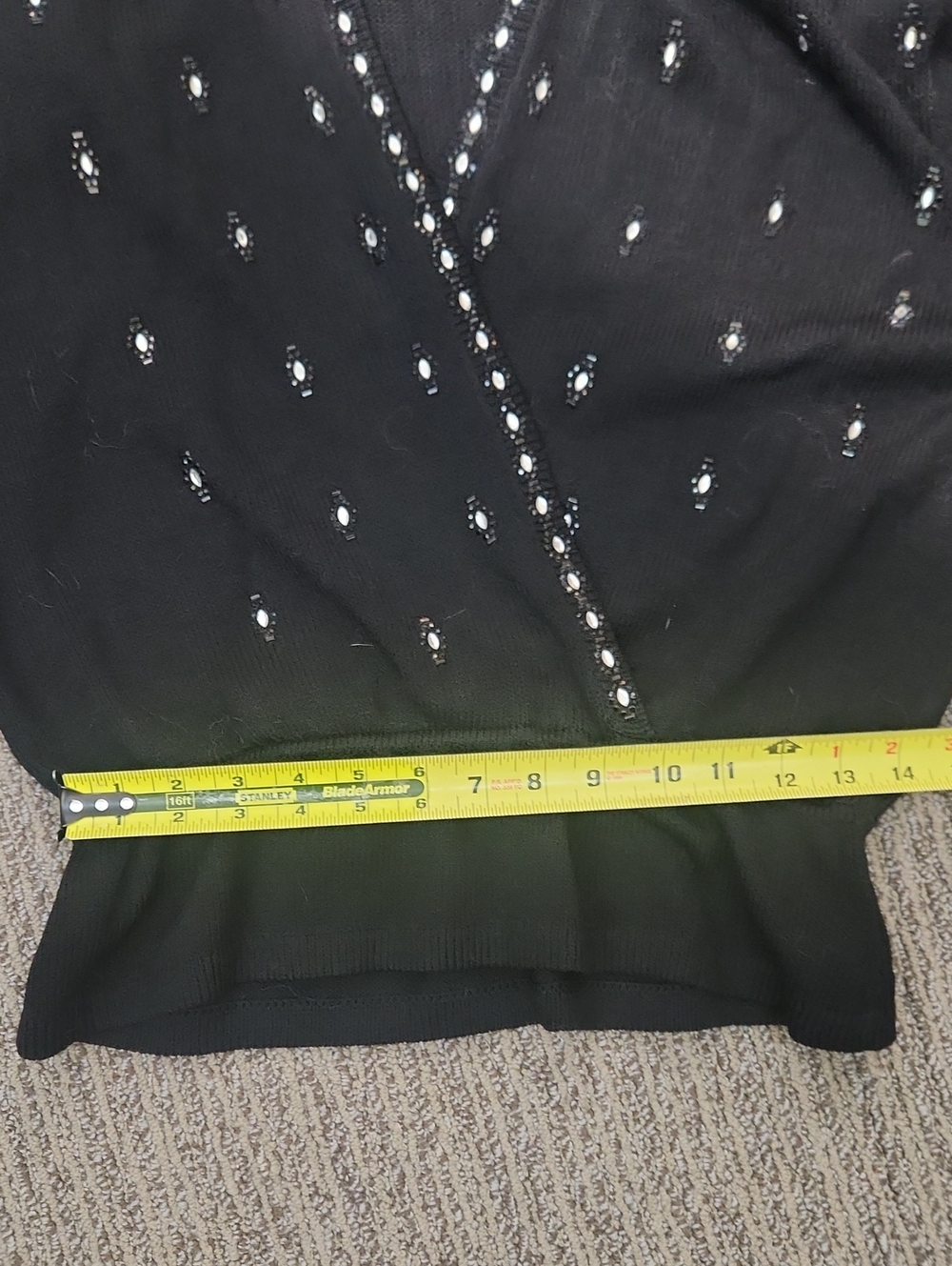 St. John Knit Crossover Sweater Size 6 - Picture 13 of 16